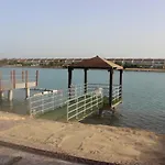شاطئ السعادة- درة العروس